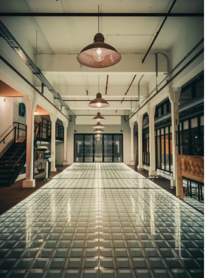 Bloques de vidrio armados: resistencia y luminosidad